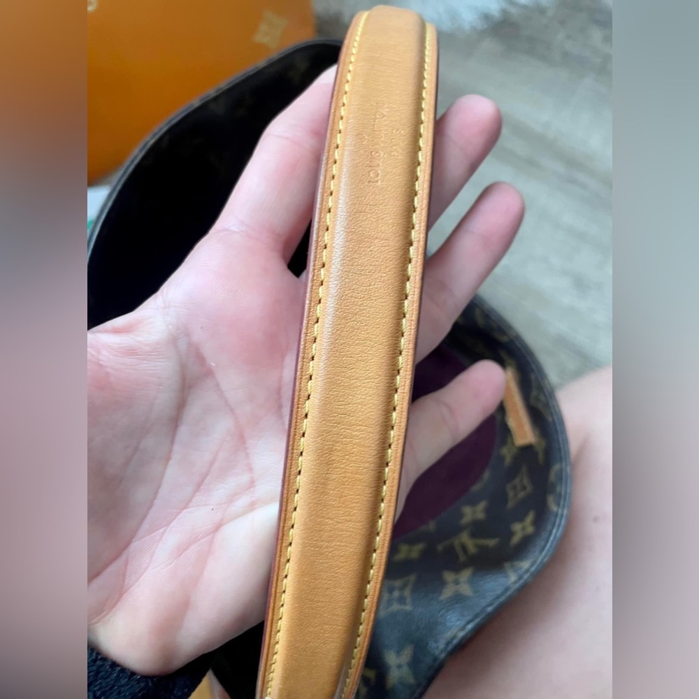 Louis Vuitton Melie - Picture 15 of 16